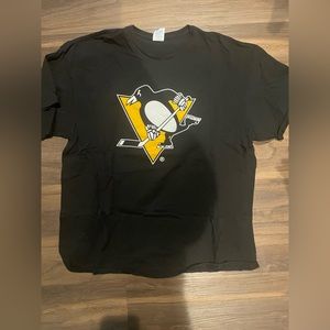 NHL graphic tee